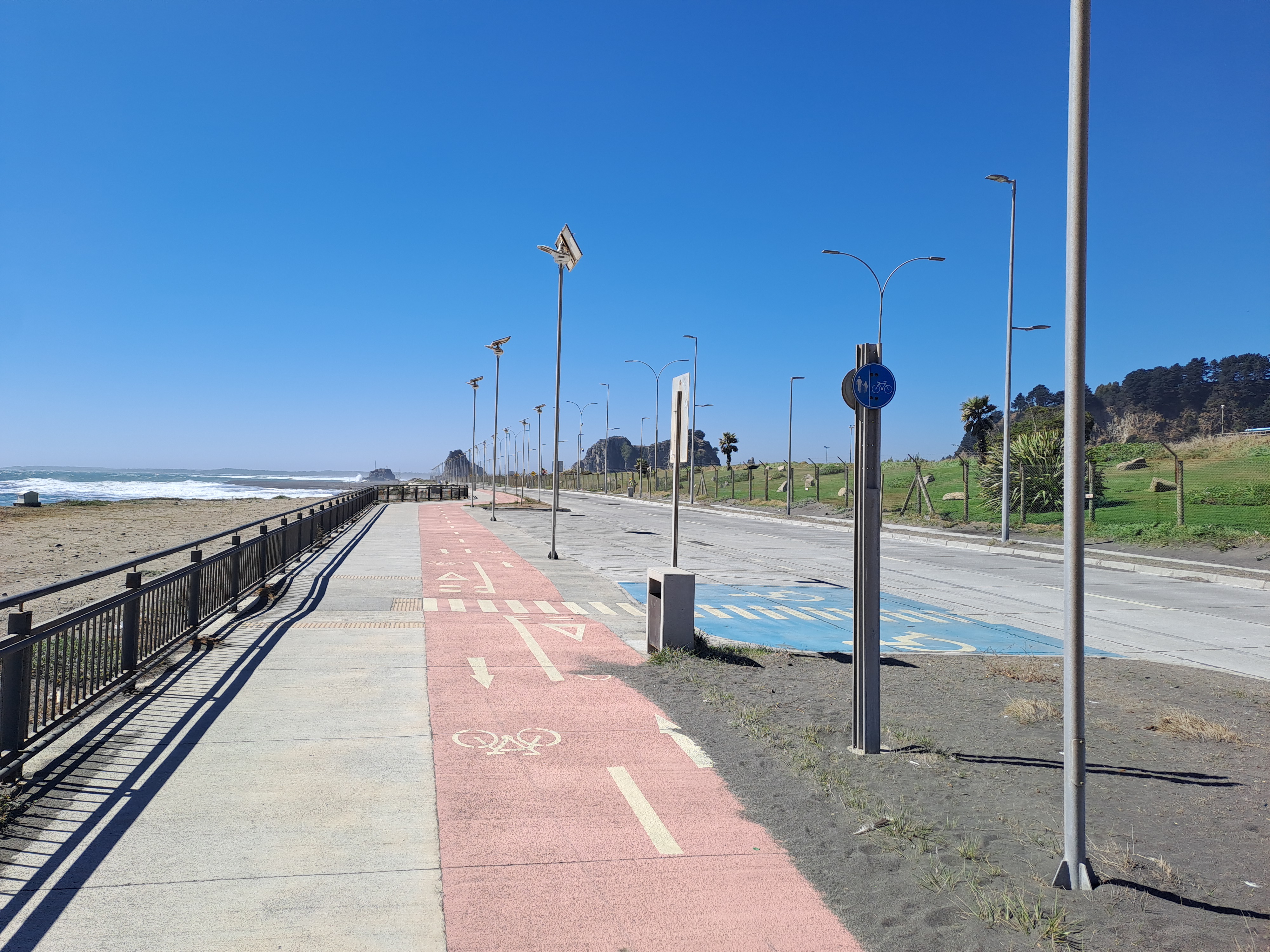 Fotografía del sendero próximo a ciclovía